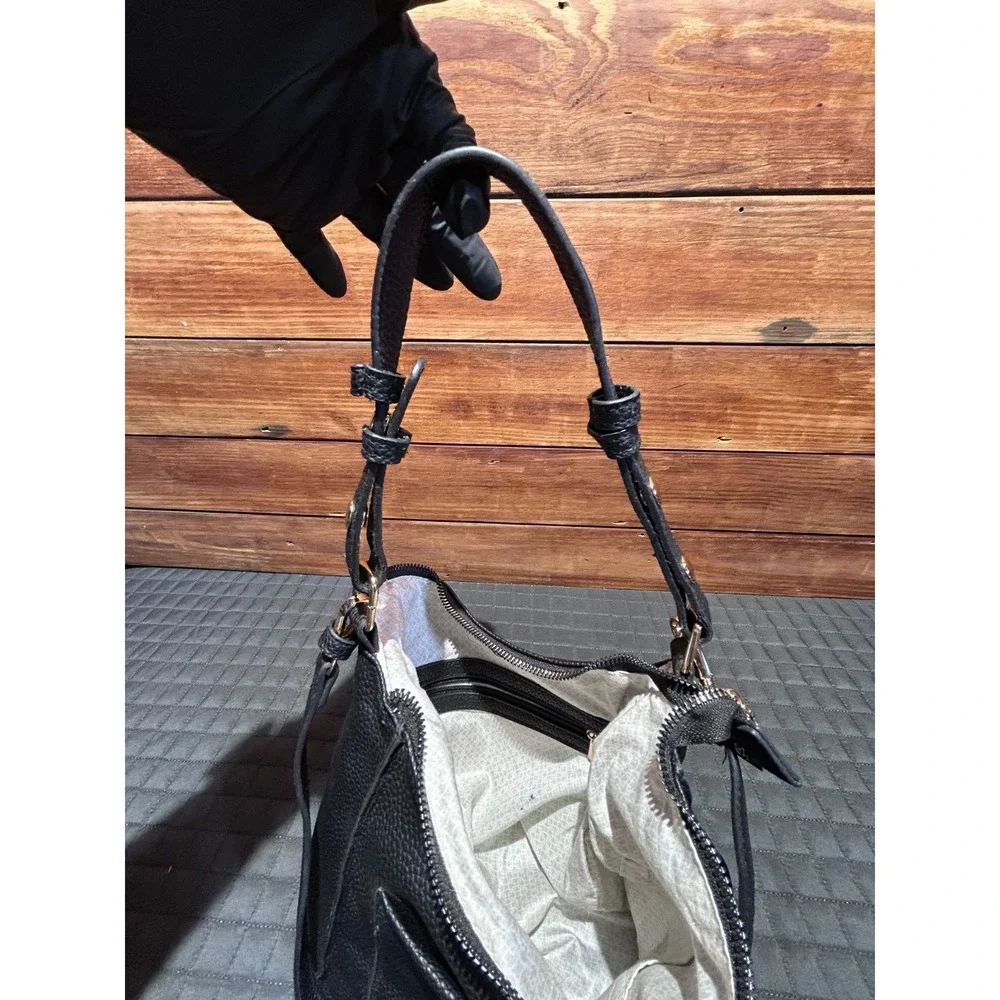 Daisy Fuentes Handbag Faux Leather-Pebbled Black